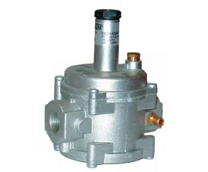 Регулятор давления газа Madas RG33DX 010